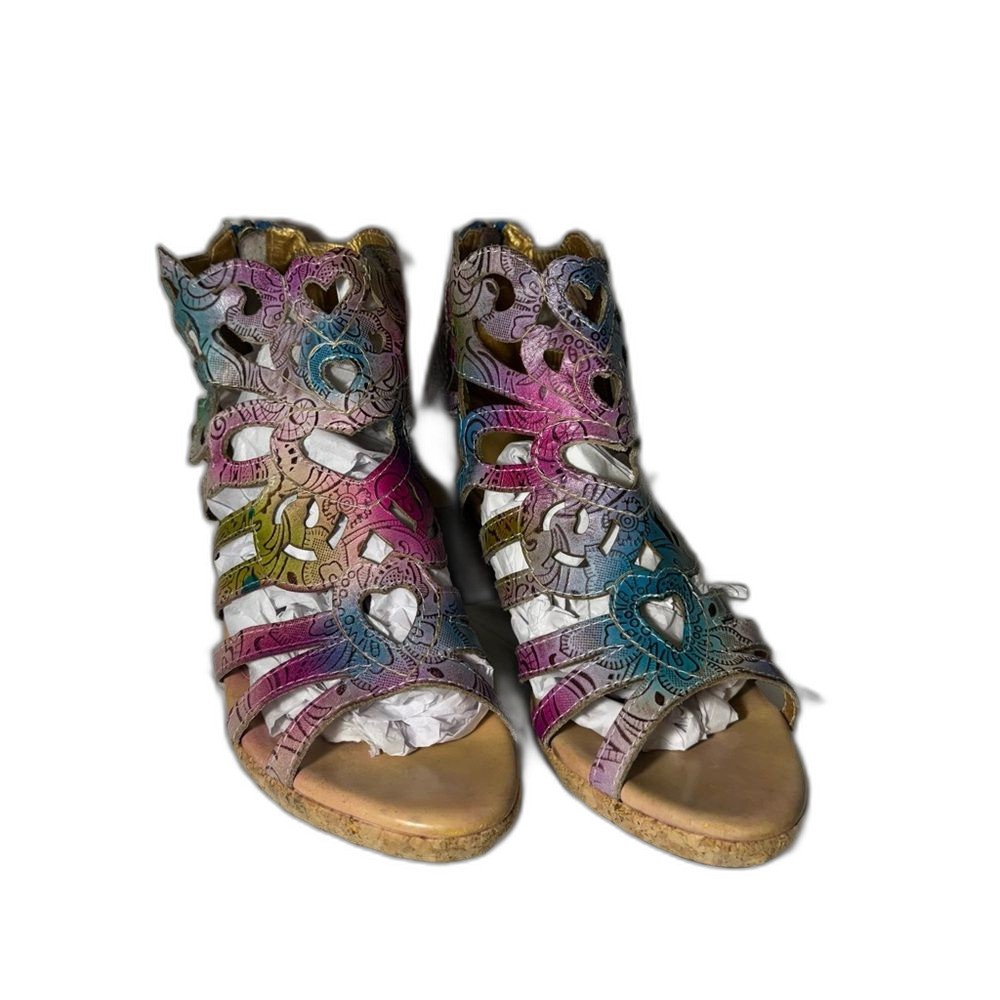 Colorful Women's Cutout Heeled Sandals - Picture 7 of 9